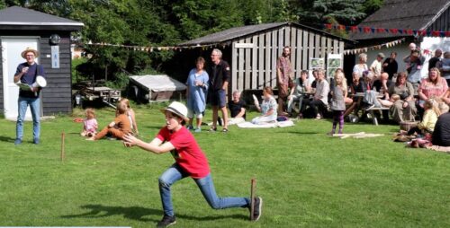 Byfest med banko, bydyst og “Social Disco”