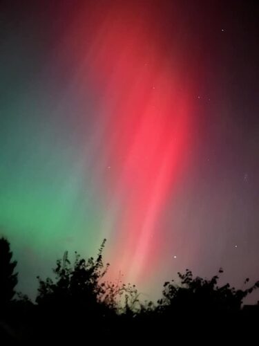 Berit fik de vilde fotos af nordlys over Alken