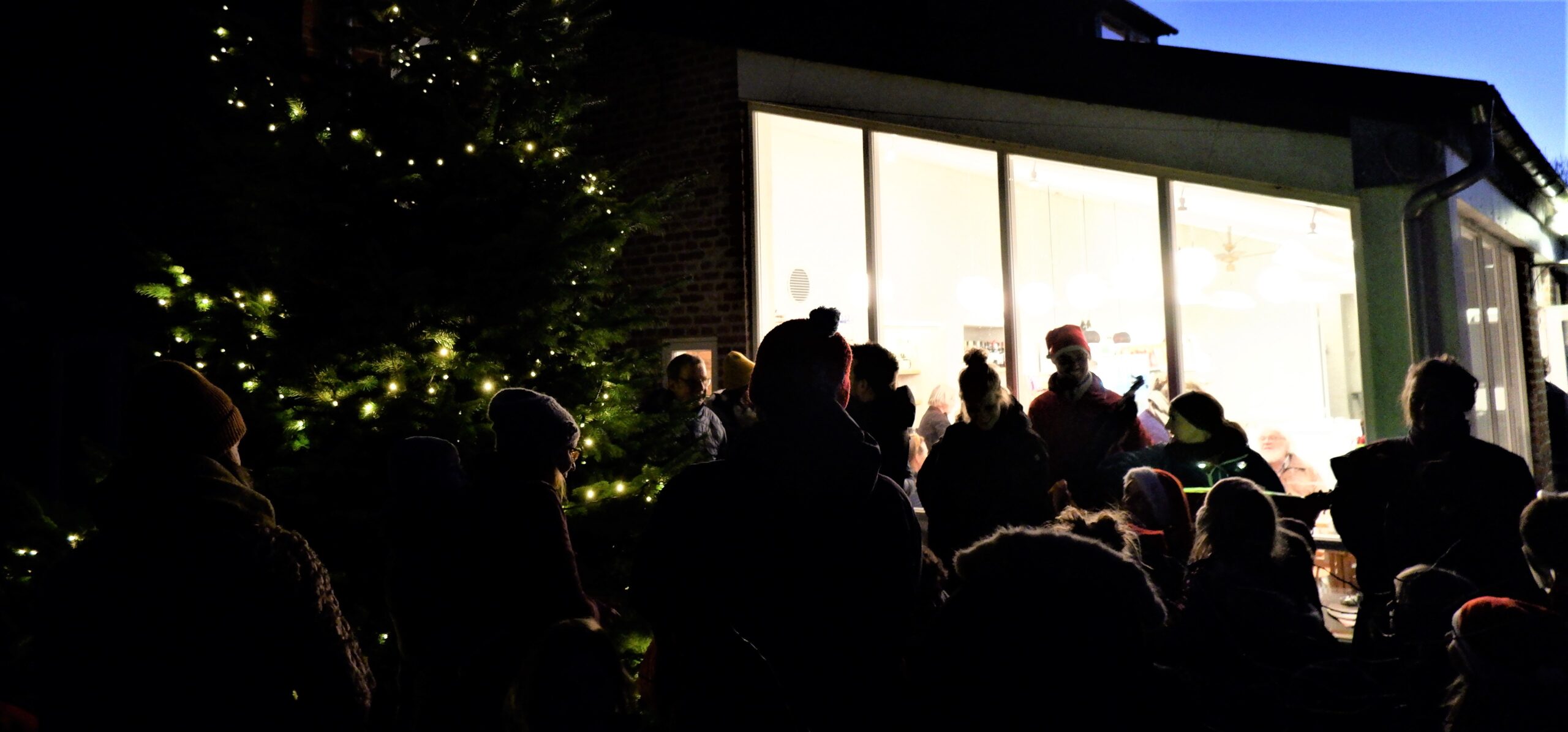 Read more about the article Juletræet ved købmanden tændes på fredag