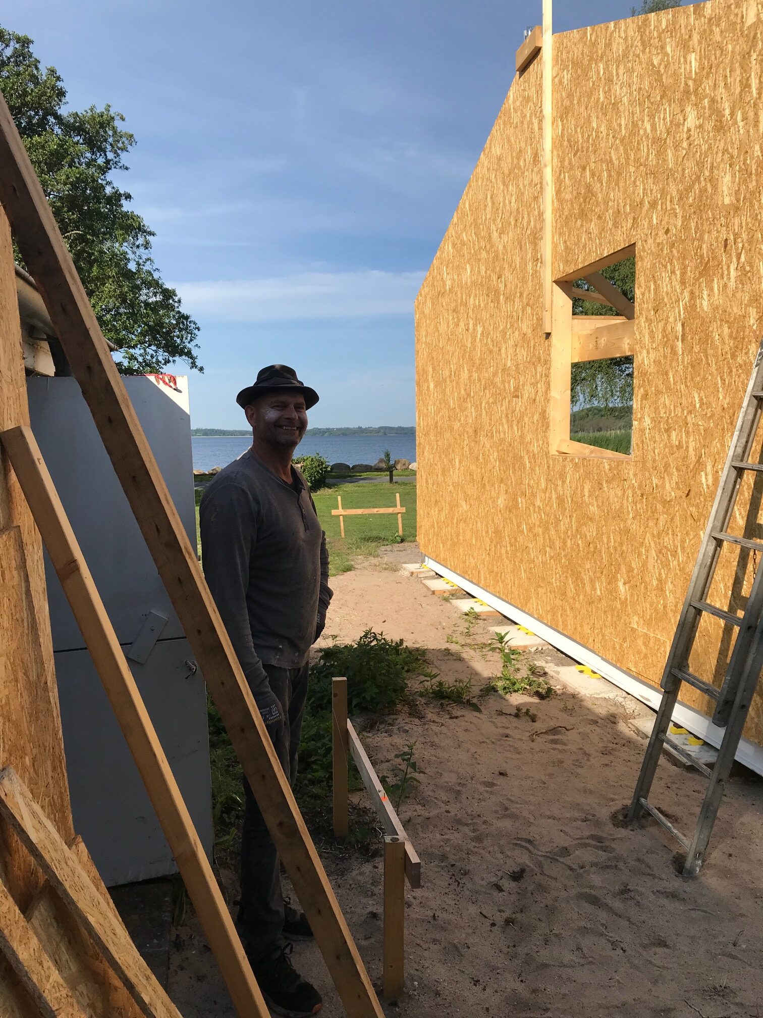 Read more about the article Jesper bygger, så han kan hæve huset 20 centimeter