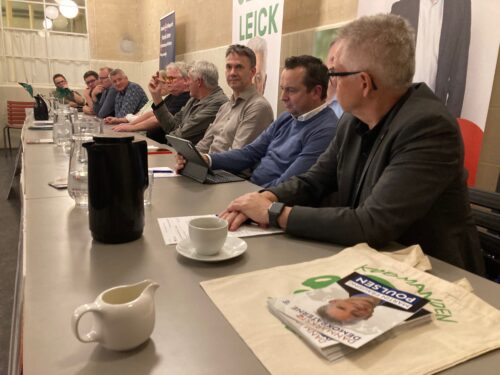 Fuldt hus og god stemning til vælgermøde