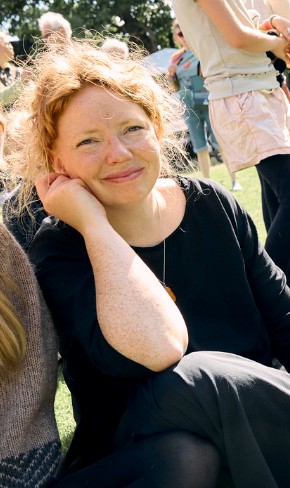 You are currently viewing Kristina Louise fra Alkens rødeste hus fylder rundt, fyrre år!