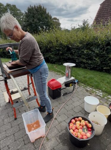 Saftklubben og udstyret fungerer i bedste velgående