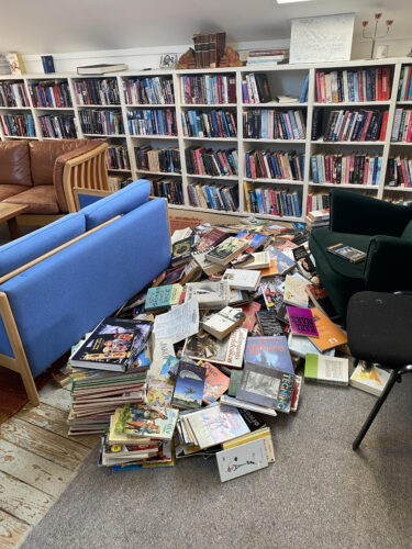 Biblioteket kalder